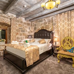 Heritage Palace Varos - Mag Quaint & Elegant Boutique Hotels